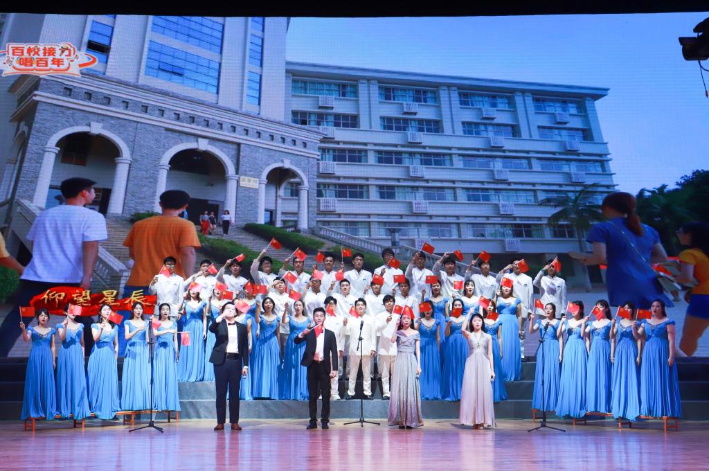英国上市公司365