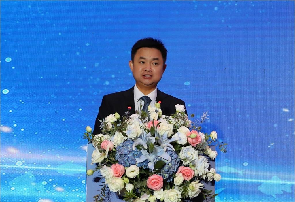 英国上市公司365