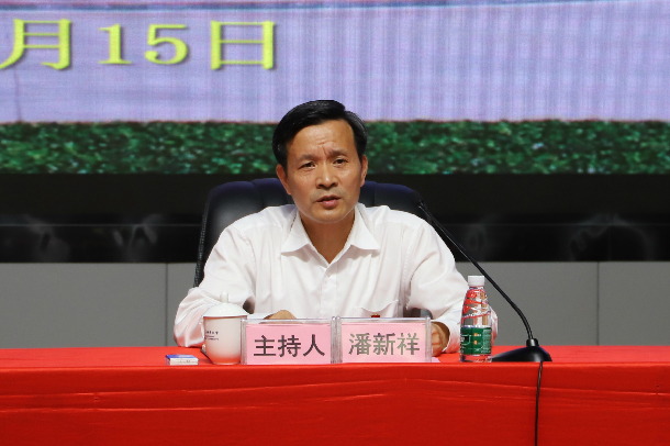 1542289342916878.jpg 英国上市公司365